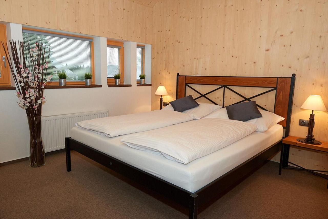 Ht Chalet